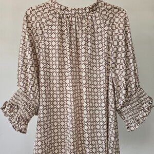 SHEIN Curve Quiet Lux Ecru Print Blouse w/Shirred Short Sleeve Cuff